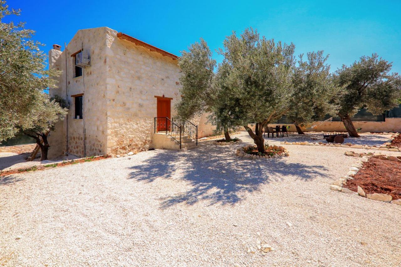 Villa Habesa كاس المظهر الخارجي الصورة